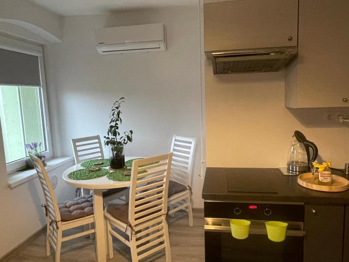 Apartament Oliwia Jelenia Góra Exterior foto